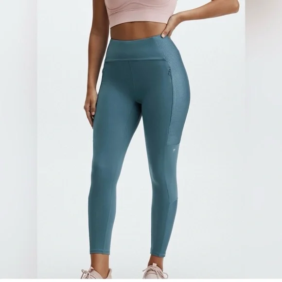 NWOT-Fabletics Motion365- Sleek Blue Ankle-Length Leggings - Picture 1 of 10